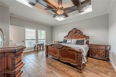 Discover luxury living in this beautifully designed 4-bedroom - photo 17
