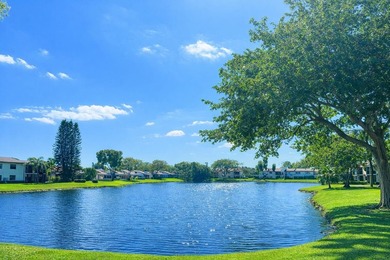 (private lake, pond, coastal) Condo For Sale in Boca Raton Florida