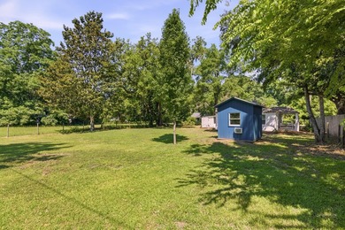 Welcome to 2811 Koger Lane, a charming cottage on a private - photo 36