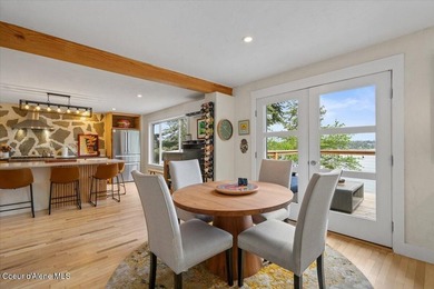Elevated lakefront living with private dock. This cottage - photo 7