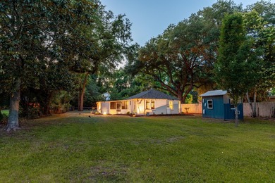 Welcome to 2811 Koger Lane, a charming cottage on a private - photo 38