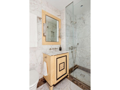Exquisite Parisian Elegance on the Upper East Side Experience - photo 10