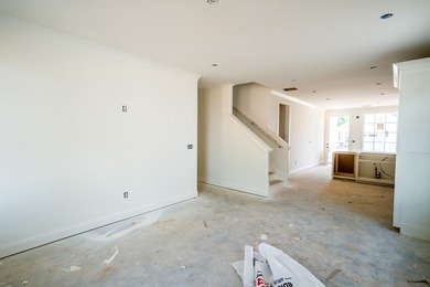Beech plan with a main level master & each bedroom having a - photo 4