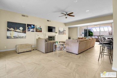 Direct Mountain View. This three bedroom / three bathroom home - photo 3