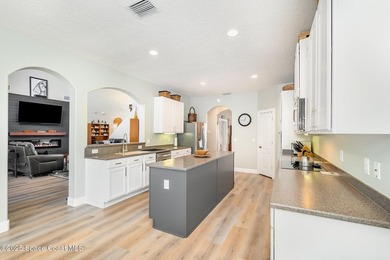 All the space, style, and features you've been looking for - photo 14