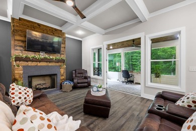 Private Country Estate on Over 8 Acres with Guest Home, Barn & - photo 22
