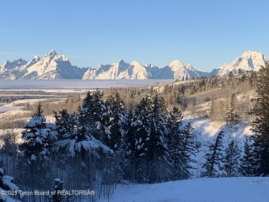 At the entrance to Buffalo Valley this Teton Wilderness classic - photo 33
