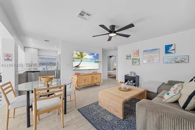 WATERFRONT DUPLEX in Dania Beach, on an ocean-access canal-a - photo 5