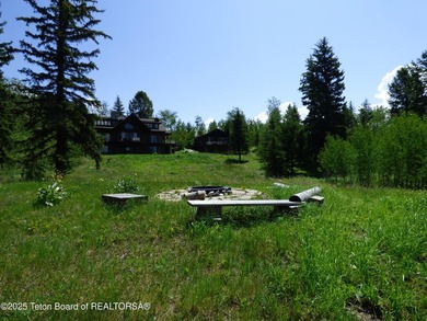 At the entrance to Buffalo Valley this Teton Wilderness classic - photo 38