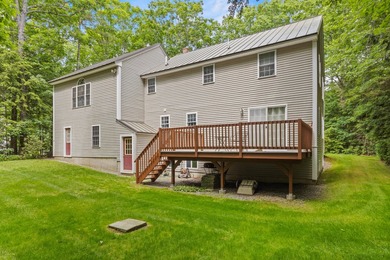 Some homes have a floor plan. This one has a lifestyle. Tucked - photo 6