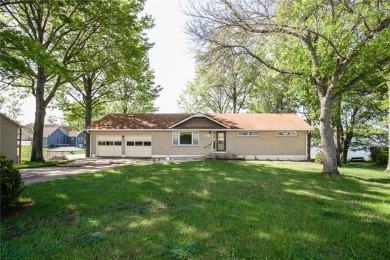 Lake Home For Sale in Gallatin, Missouri