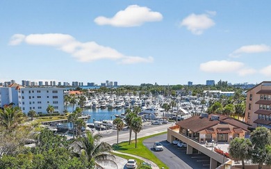 Premier Location overlooking the Intracoastal! This Top-Floor - photo 4