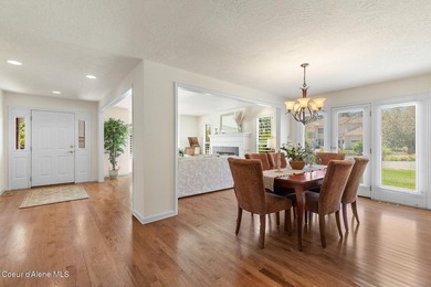 True single level living in this lovely zero-entry home in the - photo 5