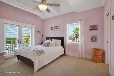 This exceptional oceanfront estate offers a rare opportunity to - photo 15