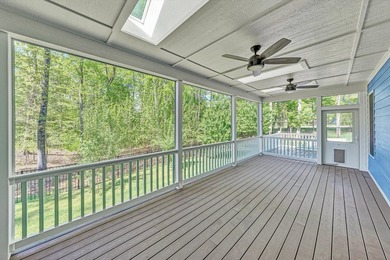 Stunning contemporary home w/seasonal lake views offers modern - photo 15