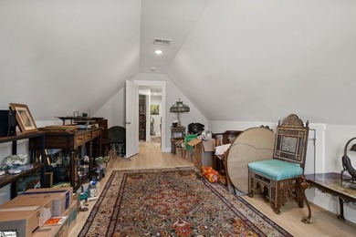 Welcome home to this beautifully maintained, like-new home - photo 23