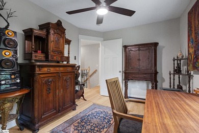 Welcome home to this beautifully maintained, like-new home - photo 26