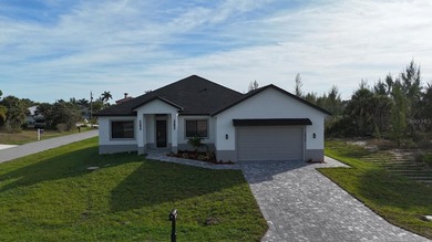 SELLER CONTRIBUTING UP TO $8,000 TOWARD BUYER'S CLOSING COSTS! - photo 3