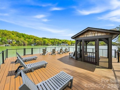 Builder's custom lakefront double lot retreat, showcasing - photo 5