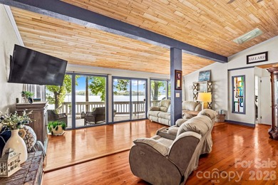 Location truly says it all! This stunning 1,683 sq ft 3BR/2BA - photo 6