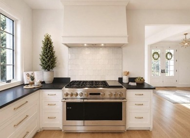 Some homes check the boxes. Others stand apart. Designed by KCB - photo 3