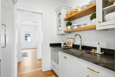 Some homes check the boxes. Others stand apart. Designed by KCB - photo 9