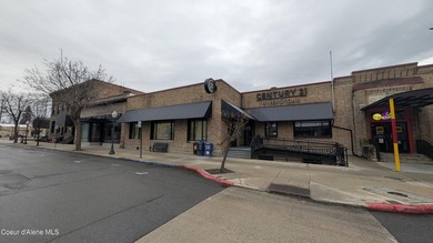 Good quality office/retail building in the heart of downtown - photo 3