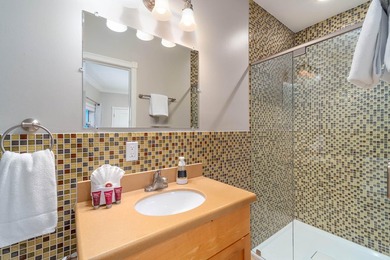 Welcome to an exquisite open-water retreat in Big Pine Key, an - photo 23