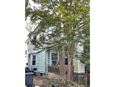 Excellent opportunity to own a legal 3 Unit property currently - photo 3