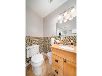 Welcome to an exquisite open-water retreat in Big Pine Key, an - photo 24
