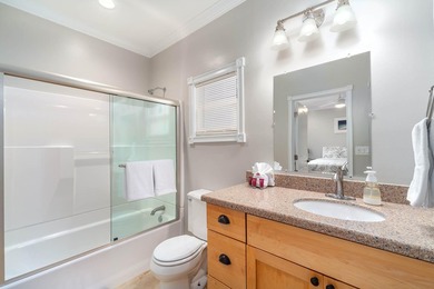 Welcome to an exquisite open-water retreat in Big Pine Key, an - photo 28