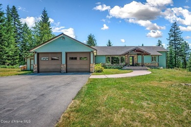 Privately nestled on 5.29 beautifully landscaped acres with - photo 2