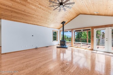 Privately nestled on 5.29 beautifully landscaped acres with - photo 9