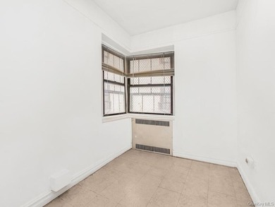 Welcome to 860 Grand Concourse #1i. Landmark Art Deco - photo 6