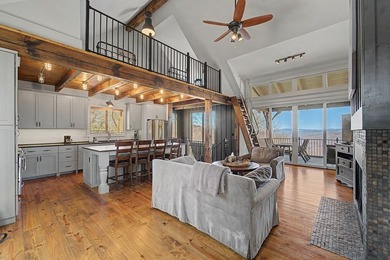 126 Purple Top is a rare find. Private and fully furnished with - photo 11