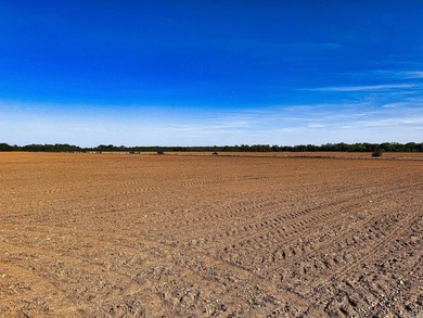Located just 3 miles from Bradford, this highly productive 368 - photo 12