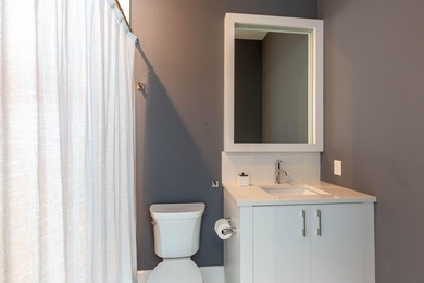 This gorgeous home has been extensively upgraded to the highest - photo 15