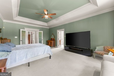 Privacy. Space. Flexibility. Set on more than 3 private acres in - photo 20