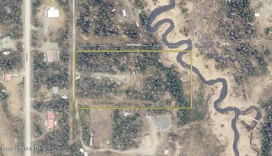 AIR B&B Dream Location!! RARE opportunity to own 4.3 acres - photo 3