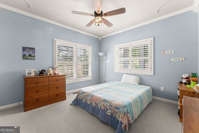 Privacy. Space. Flexibility. Set on more than 3 private acres in - photo 23