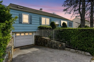 Welcome to this a well-maintained home offering comfort, space - photo 3