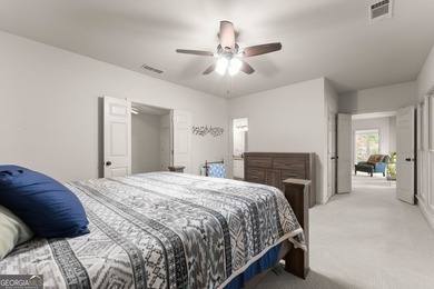 Privacy. Space. Flexibility. Set on more than 3 private acres in - photo 25