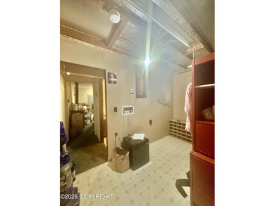 AIR B&B Dream Location!! RARE opportunity to own 4.3 acres - photo 6