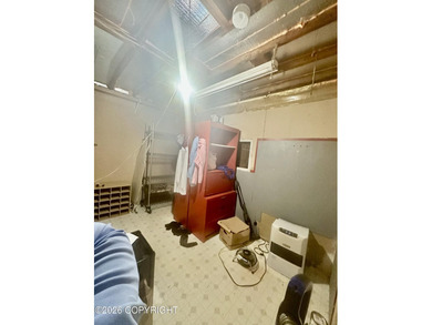 AIR B&B Dream Location!! RARE opportunity to own 4.3 acres - photo 7