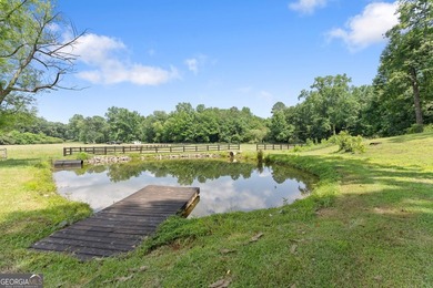 Privacy. Space. Flexibility. Set on more than 3 private acres in - photo 44