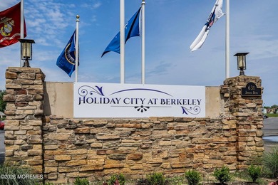 Welcome to the sought-after 55+ community of Holiday City at - photo 47