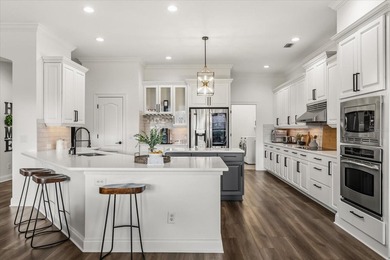 Under contract-accepting backup offers. Back on the market due - photo 6