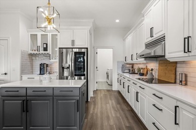 Under contract-accepting backup offers. Back on the market due - photo 7