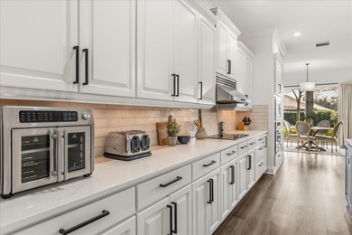 Under contract-accepting backup offers. Back on the market due - photo 8