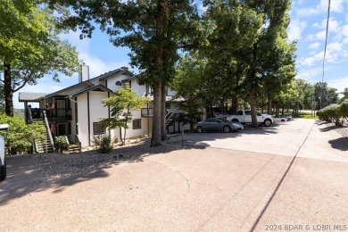 Lake of the Ozarks Condo For Sale in Lake Ozark Missouri